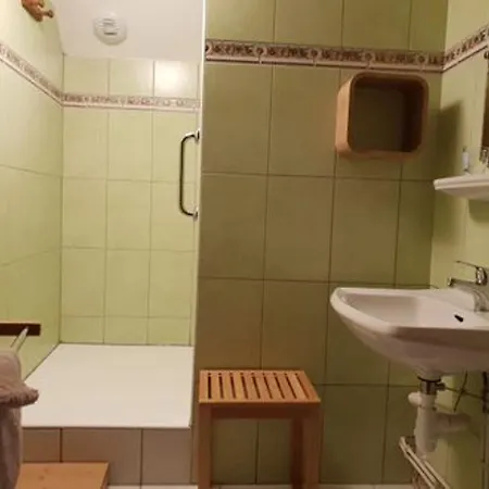 Maison Ventron, 1 Piece, 2 Personnes - Fr-1-589-471 דירה *